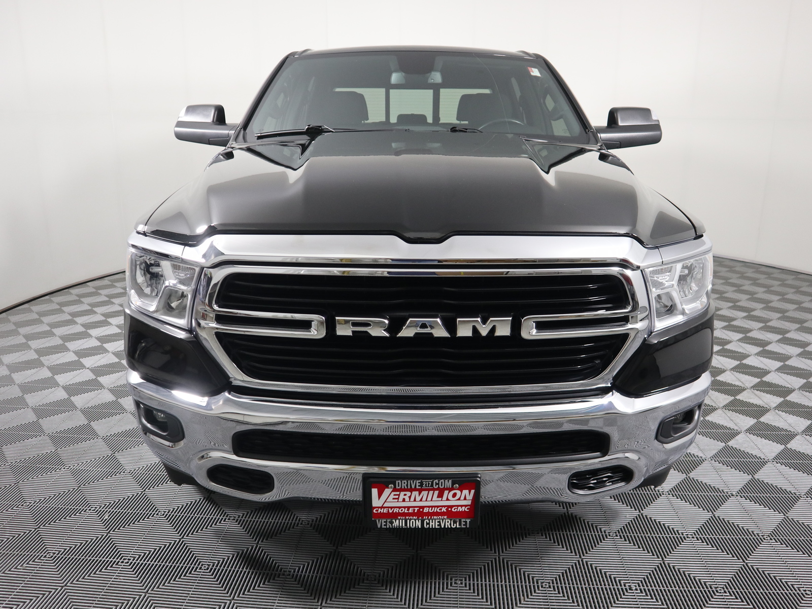 Pre-Owned 2019 Ram 1500 Big Horn/Lone Star 4x4 Crew Cab 5'7 Crew Cab ...