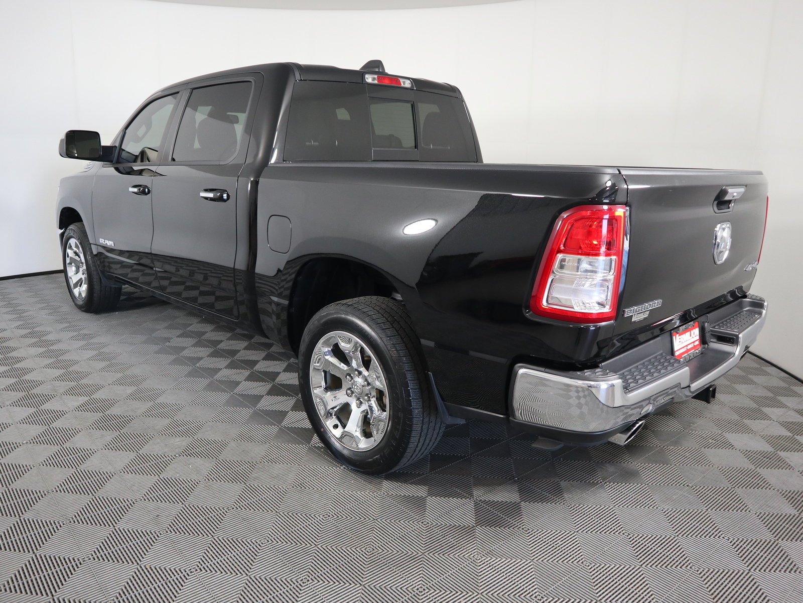 Pre-Owned 2019 Ram 1500 Big Horn/Lone Star 4x4 Crew Cab 5'7 Crew Cab ...