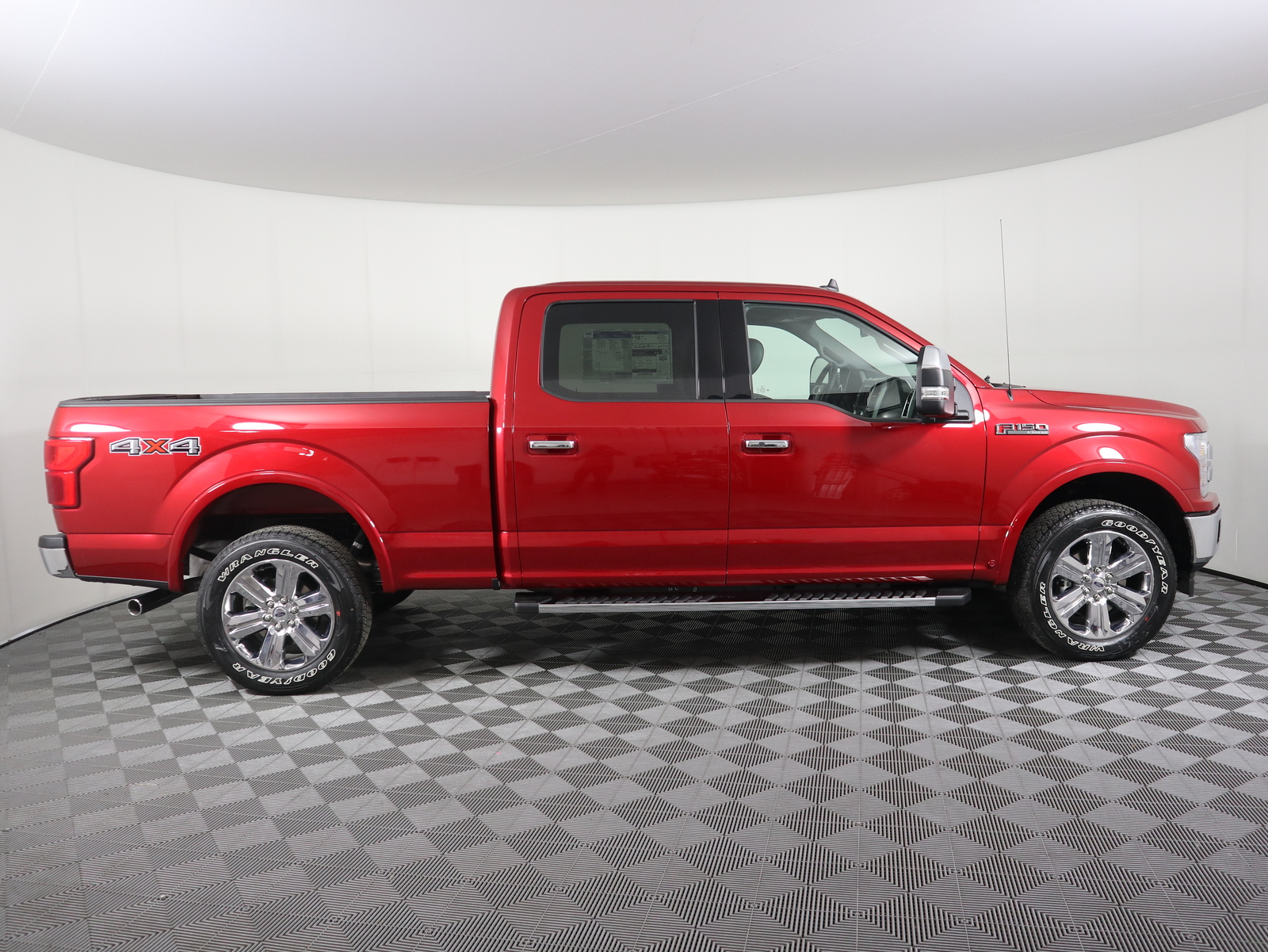 New 2020 Ford F-150 4WD SUPERCREW Crew Cab Pickup in Savoy #F20412
