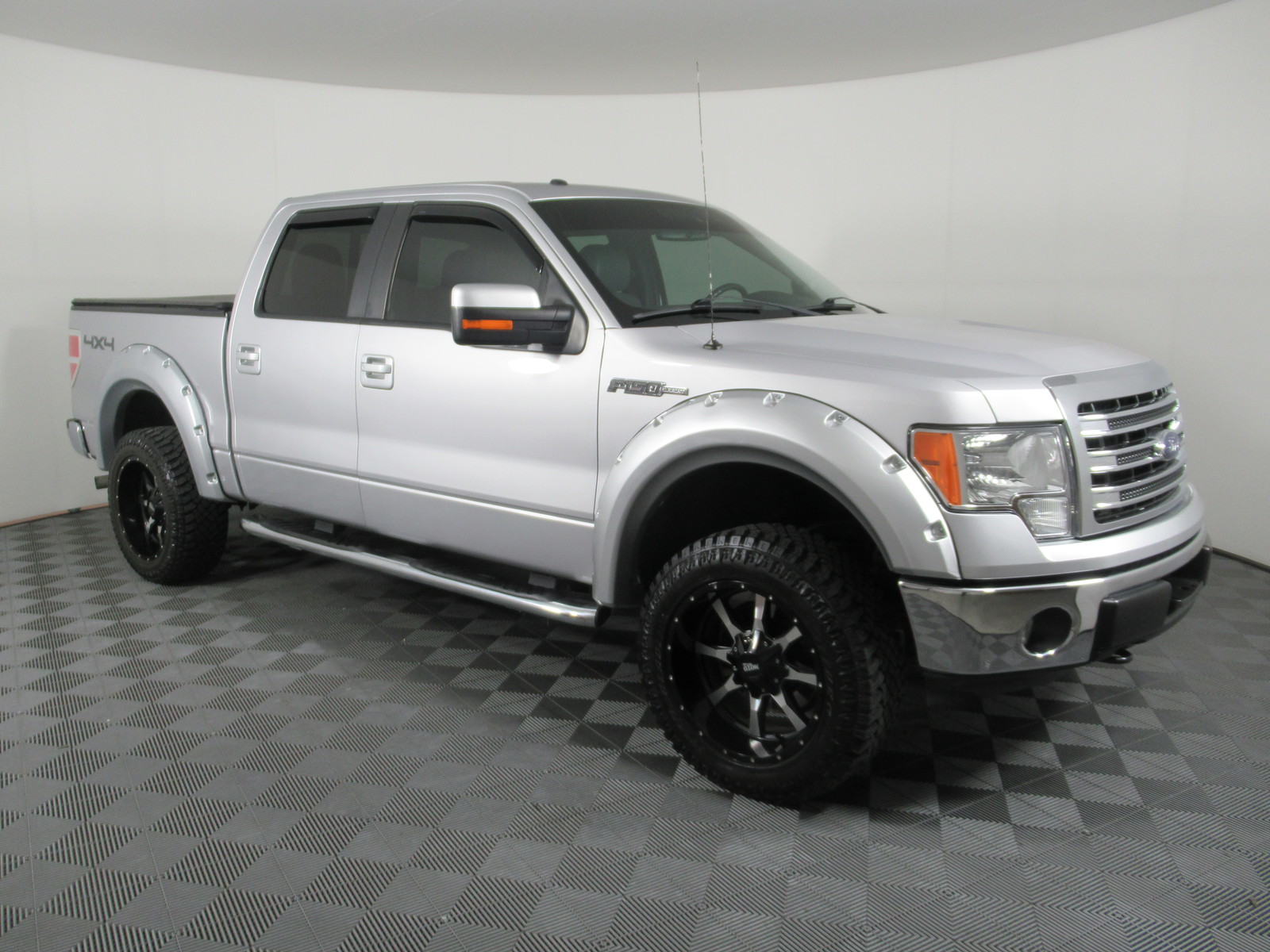 Pre-Owned 2014 Ford F-150 4WD SuperCrew 145 Lariat Crew Cab Pickup in ...