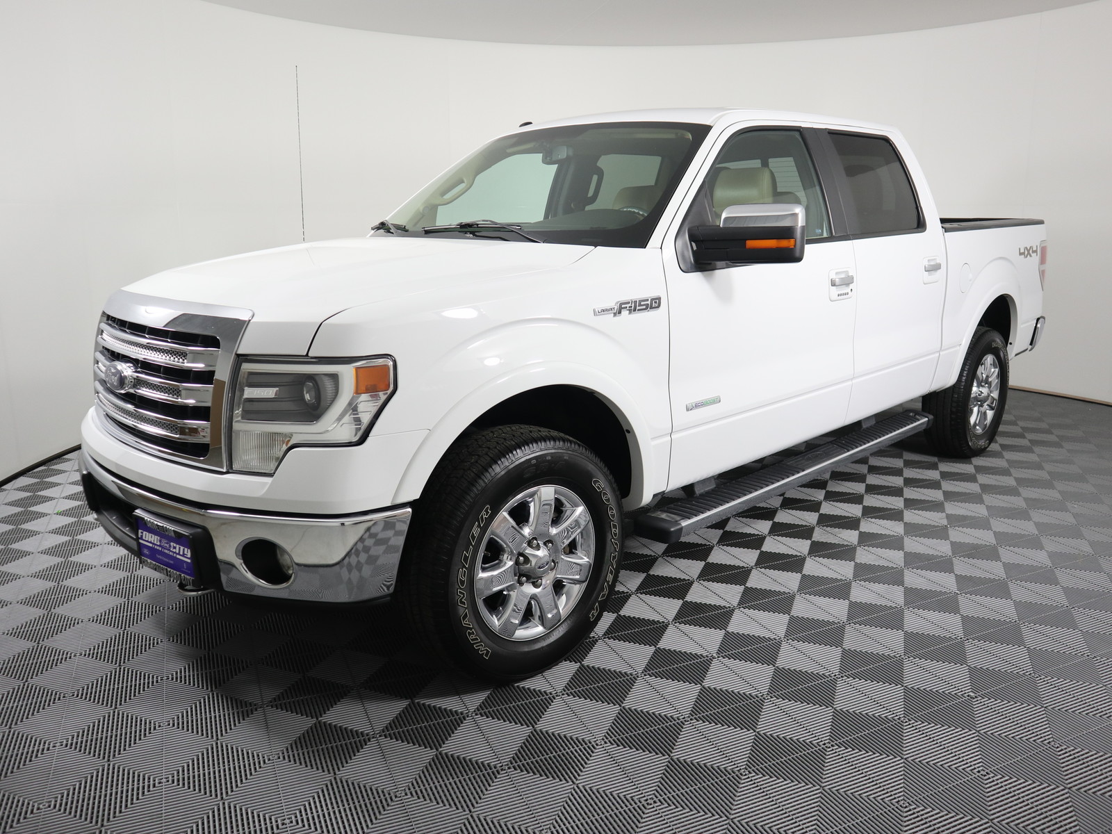 Pre Owned 2014 Ford F 150 4wd Supercrew 145 Lariat Crew Cab Pickup In