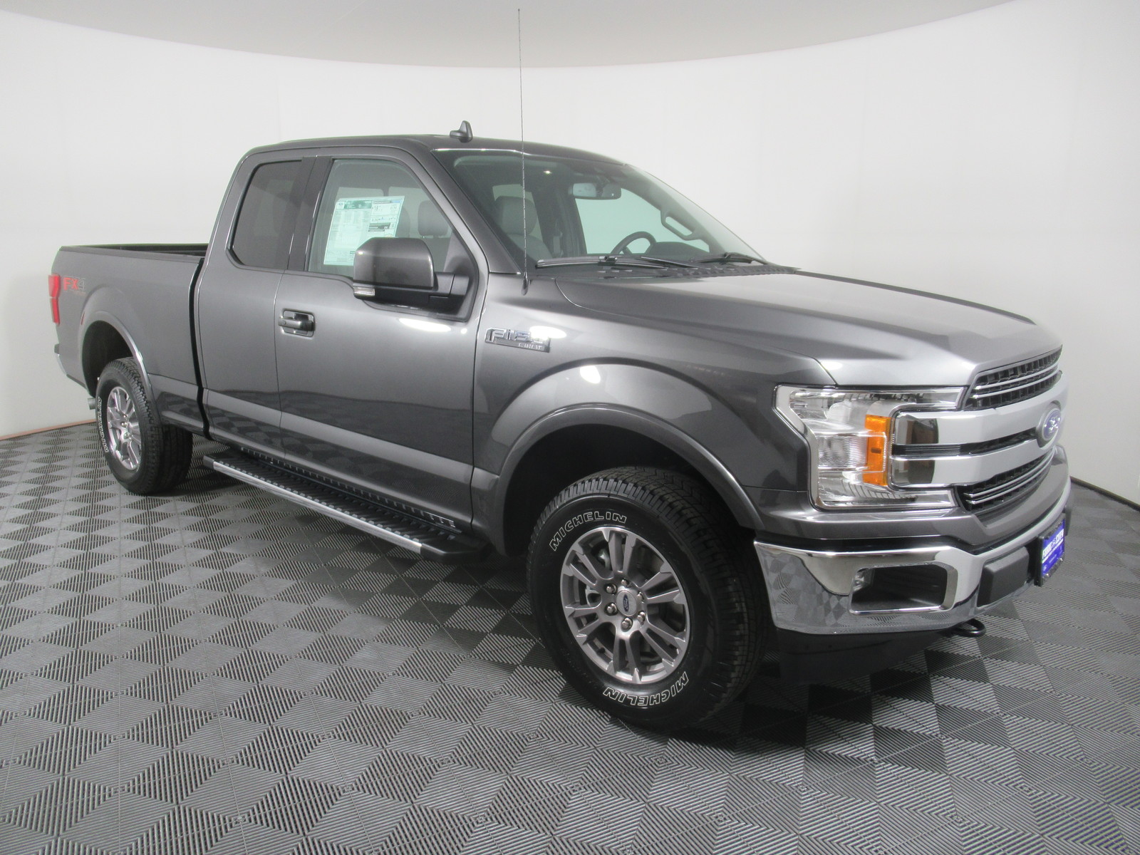 New 2020 Ford F-150 LARIAT 4WD SuperCab 6.5' Box Extended Cab Pickup in