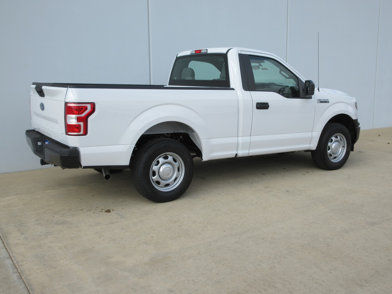 New 2019 Ford F-150 XL 2WD Reg Cab 6.5' Box Regular Cab Pickup in Savoy ...