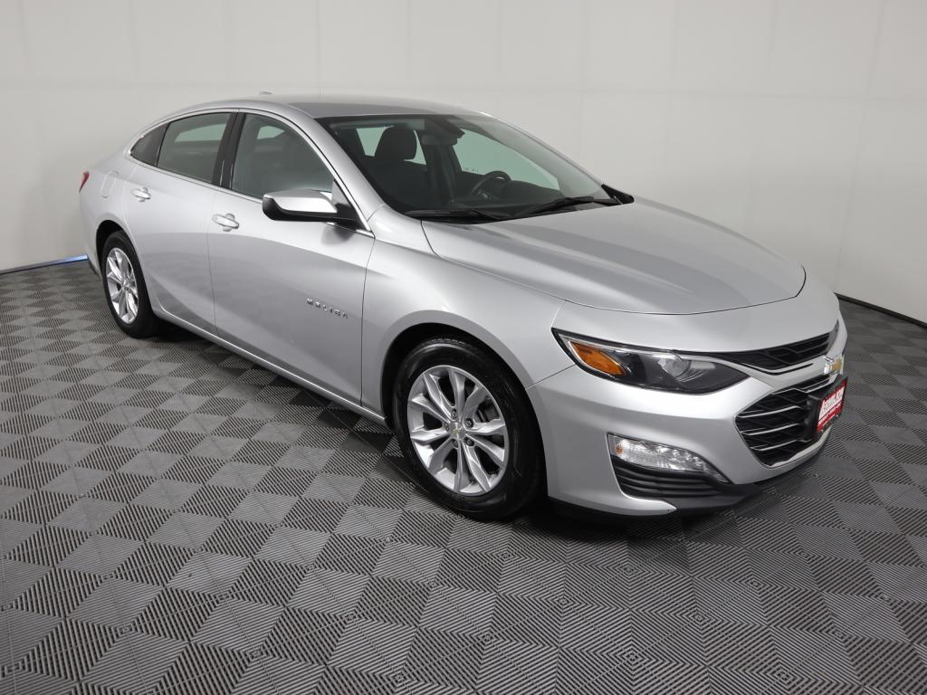 Pre-Owned 2019 Chevrolet Malibu LT 4dr Car in Savoy #VD8942 | Drive217