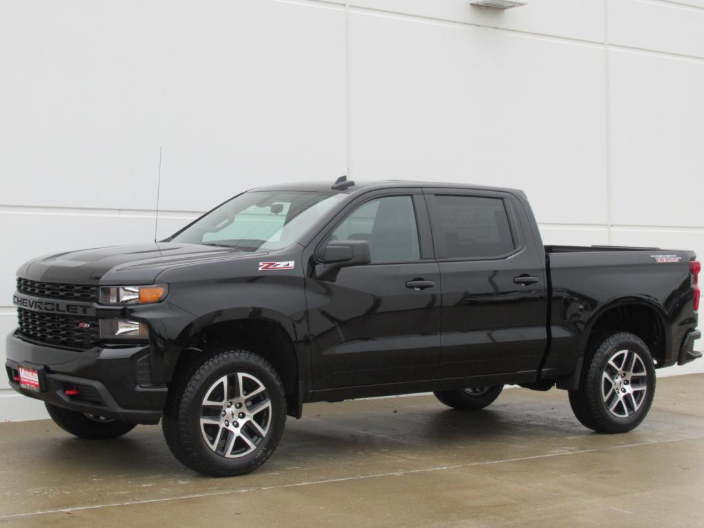 New 2020 Chevrolet Silverado 1500 Custom Trail Boss 4WD Crew Cab 147 in ...