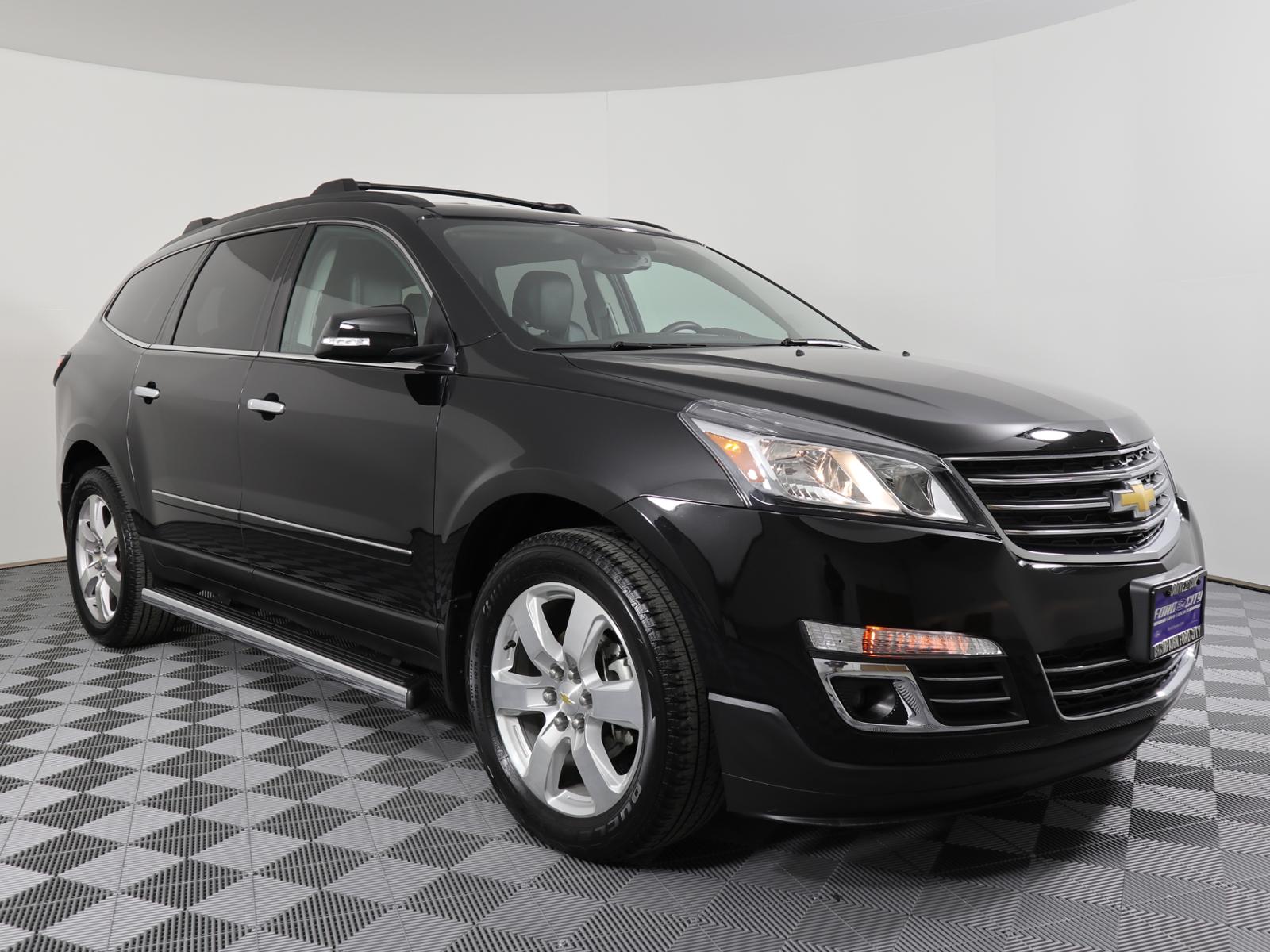 Pre-Owned 2017 Chevrolet Traverse AWD 4dr Premier Sport Utility in ...