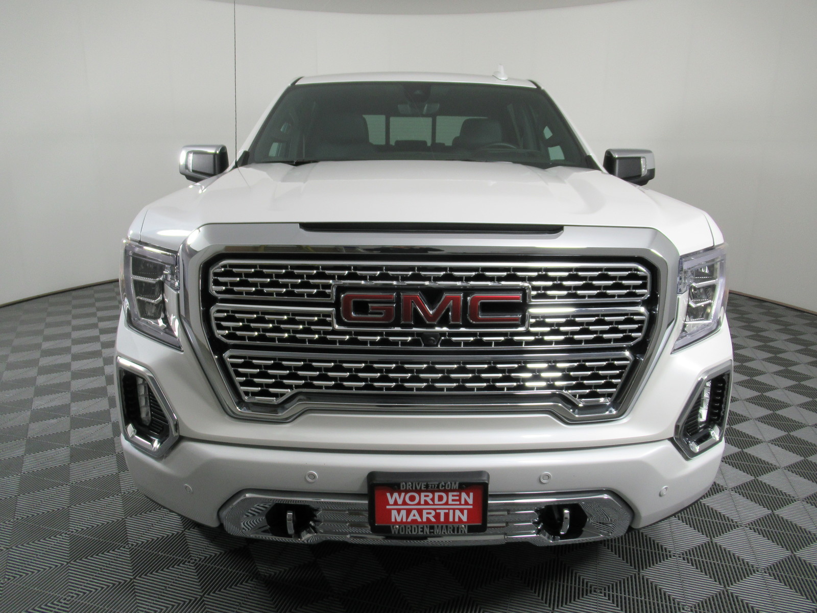 Pre-Owned 2019 GMC Sierra 1500 4WD Crew Cab 147 Denali Crew Cab Pickup ...