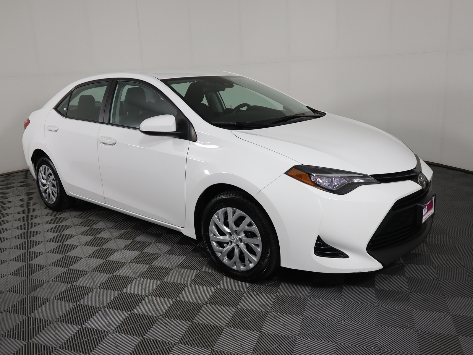 PreOwned 2017 Toyota Corolla LE CVT 4dr Car in Savoy 