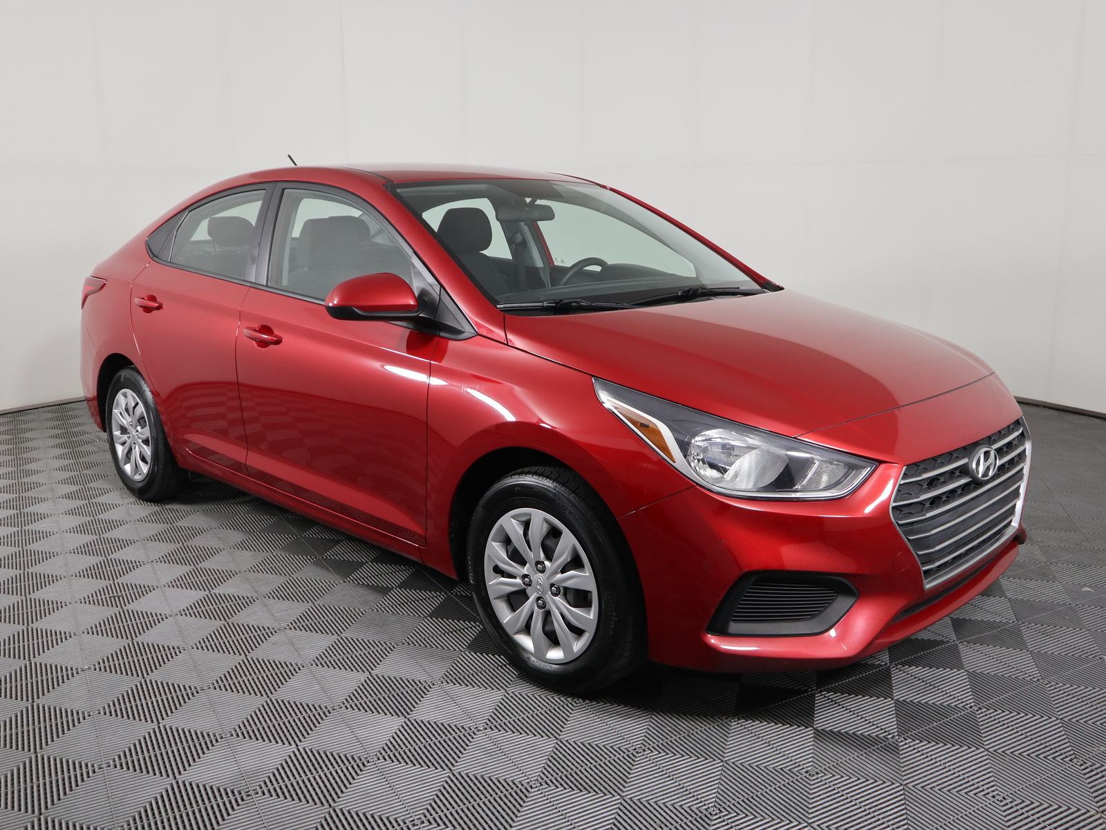 Pre-owned 2019 Hyundai Accent Se Sedan Auto 4dr Car In Savoy #t01286 