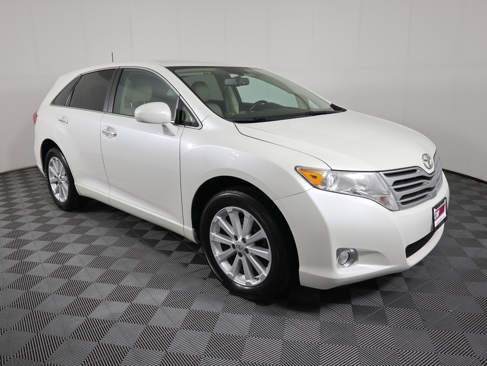 Pre-Owned 2011 Toyota Venza 4dr Wgn I4 FWD Sport Utility in Savoy # ...