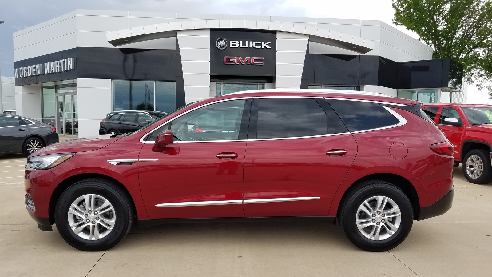 New 2019 Buick Enclave Fwd 4dr Essence Sport Utility