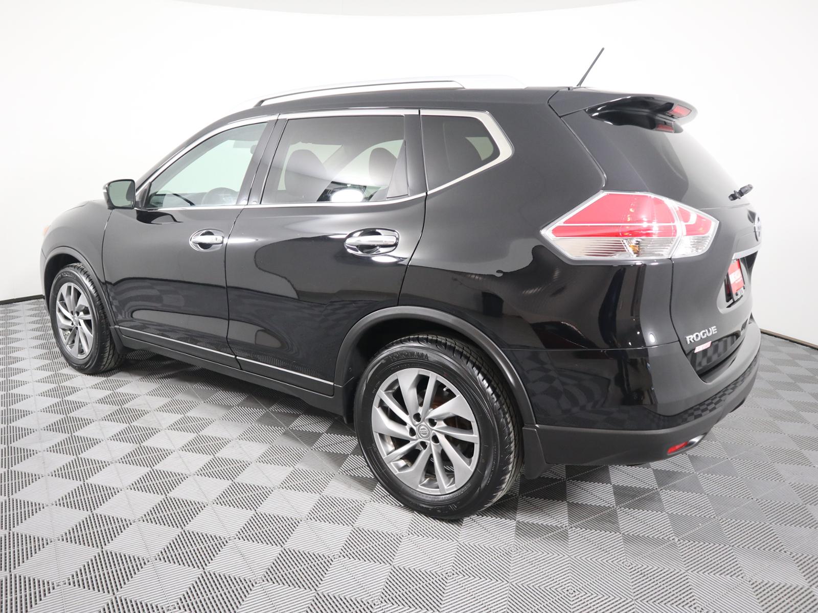 Pre-Owned 2015 Nissan Rogue FWD 4dr SL Sport Utility in Savoy #N19040A ...