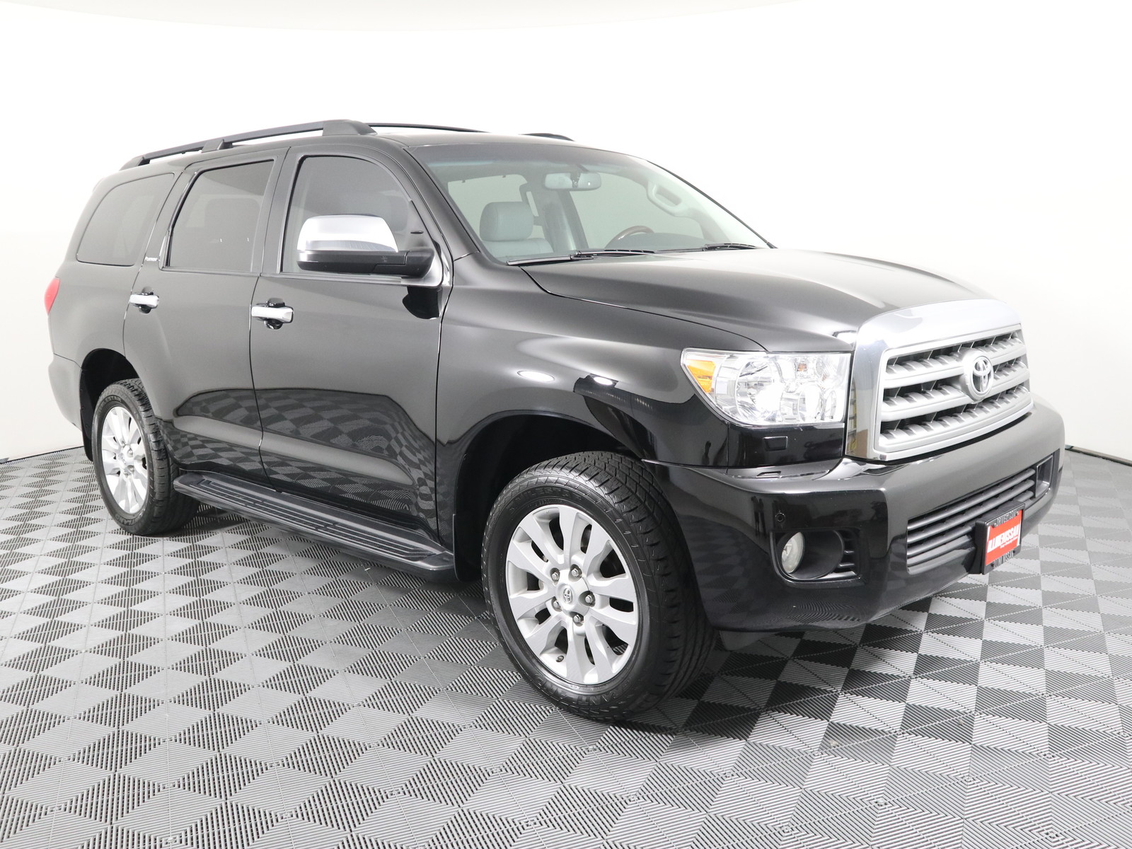 Pre-Owned 2015 Toyota Sequoia 4WD 5.7L FFV Platinum Sport Utility in ...