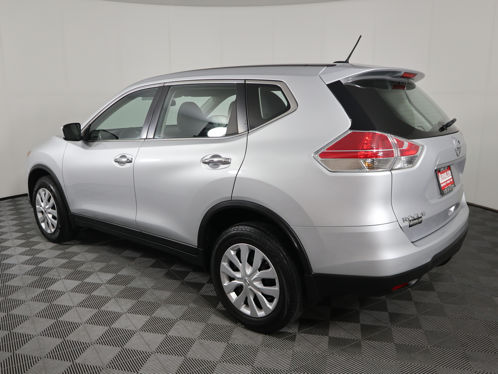 Pre-Owned 2015 Nissan Rogue AWD 4dr S Sport Utility in Savoy #V20185A ...