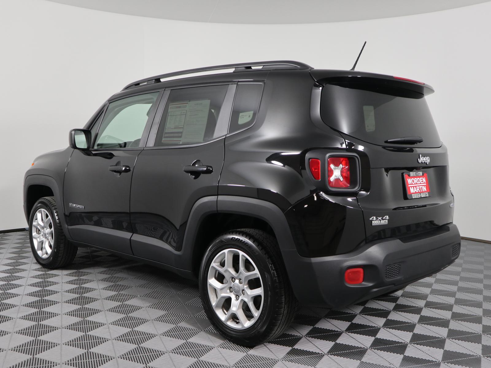 Pre-Owned 2017 Jeep Renegade Latitude 4x4 Sport Utility in ...